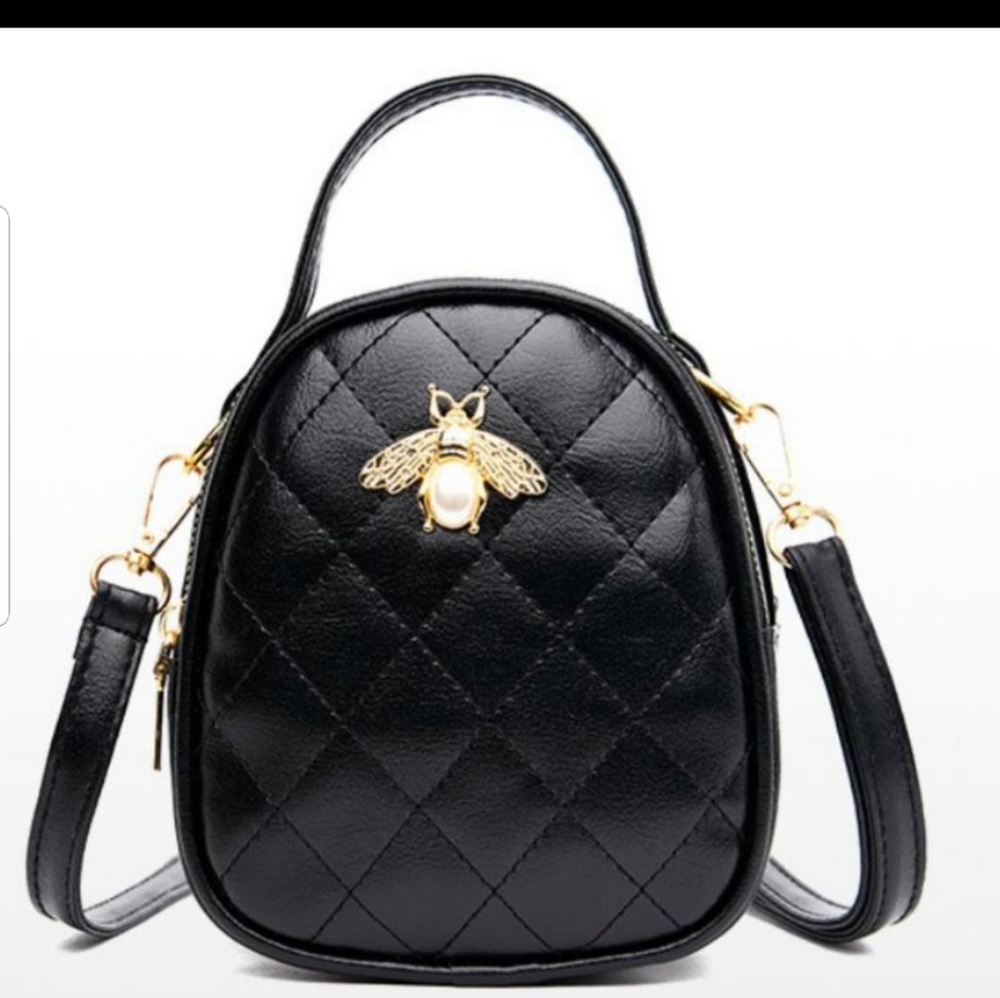 Crossbody Sling Bag in Black